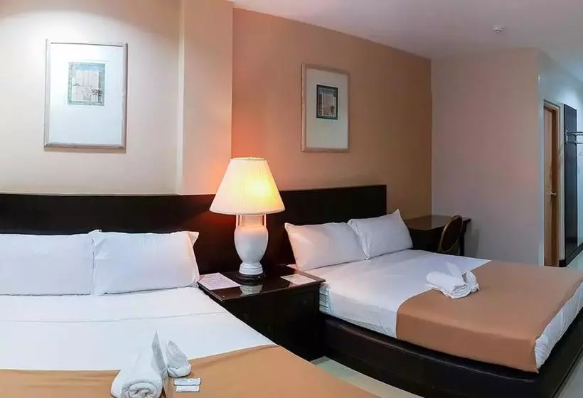 هتل Oakhill Inn