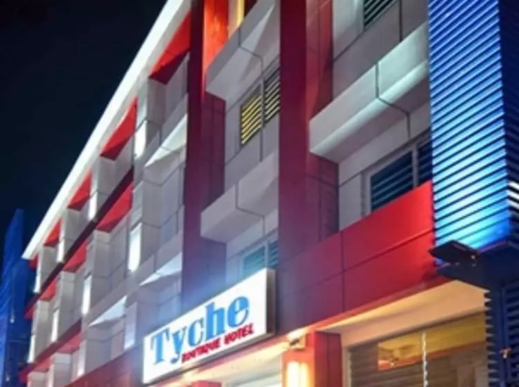 Hotelli Tyche Boutique