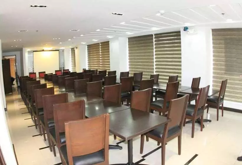 Hotelli Tyche Boutique