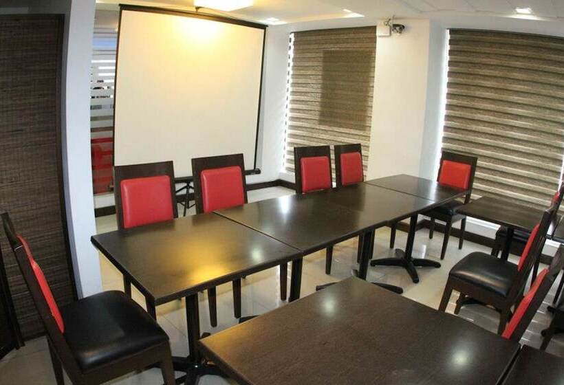 ホテル Tyche Boutique