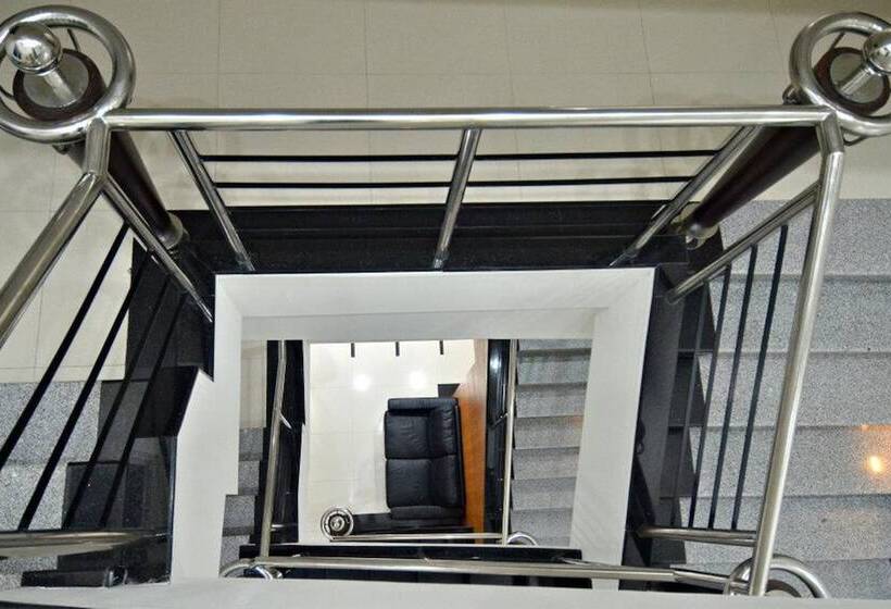 ホテル Tyche Boutique