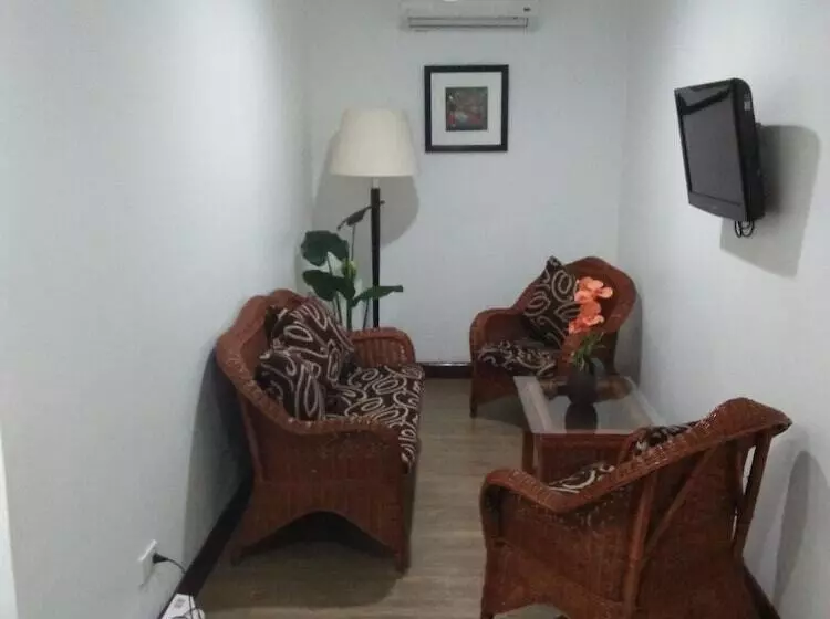 Hotelli Tyche Boutique