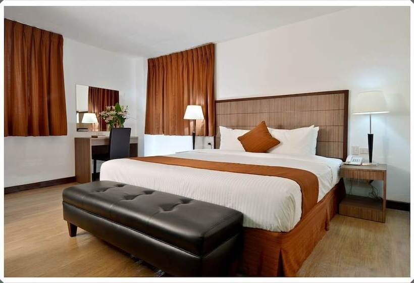 ホテル Tyche Boutique