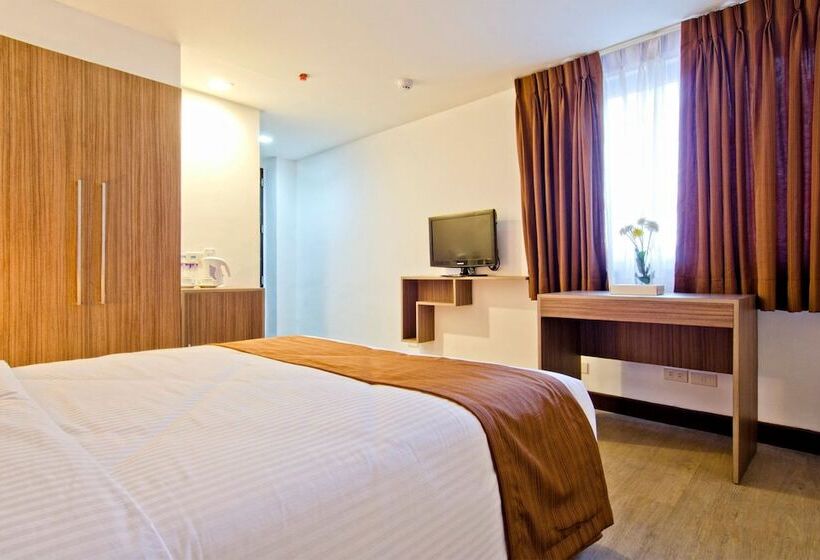 ホテル Tyche Boutique