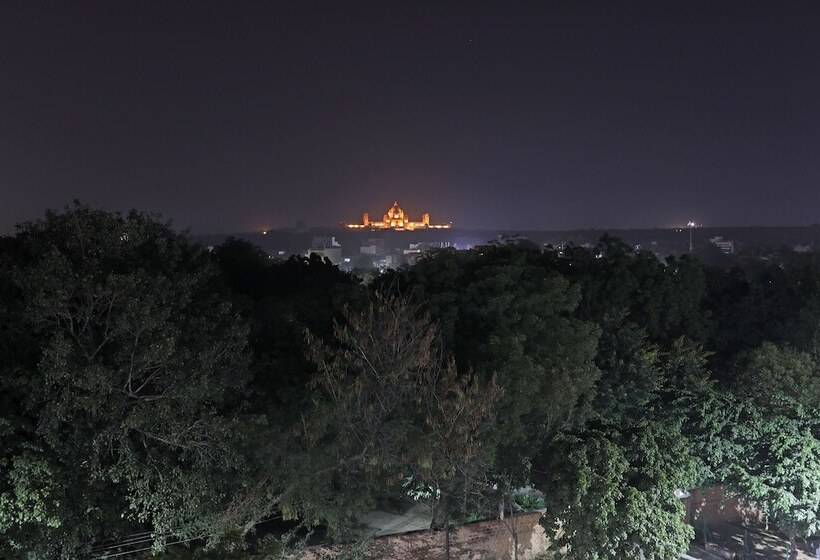 Oyo 10326 Hotel The Indra Inn