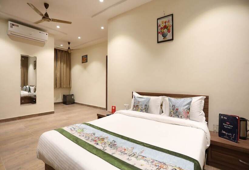 Oyo 10326 Hotel The Indra Inn