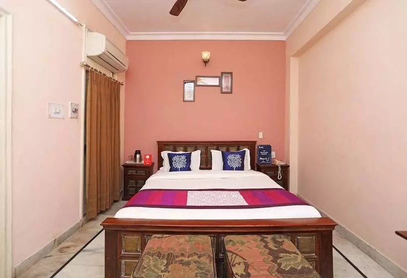 Oyo 10326 Hotel The Indra Inn