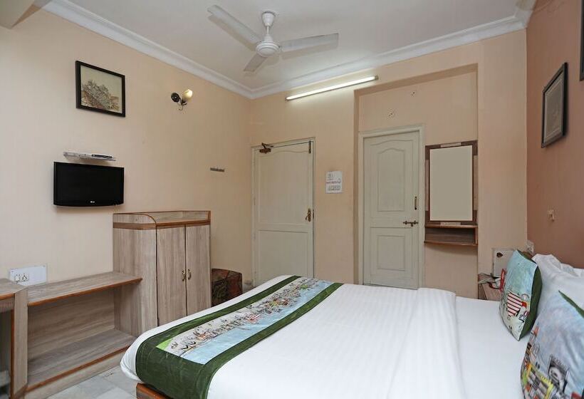 Oyo 10326 Hotel The Indra Inn