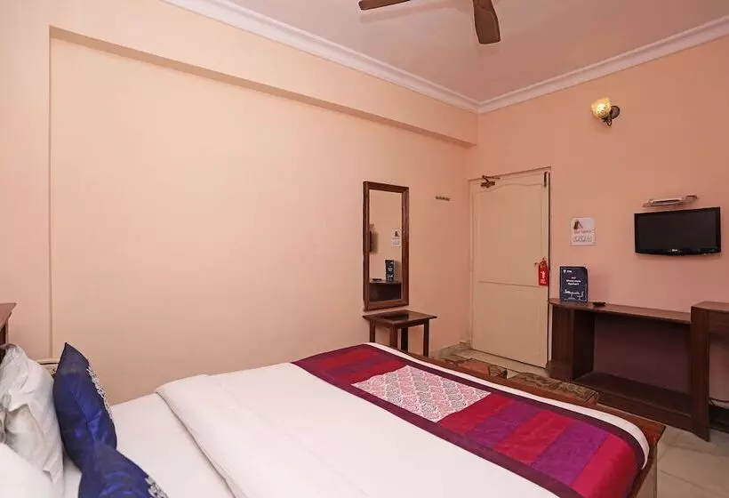 Oyo 10326 Hotel The Indra Inn