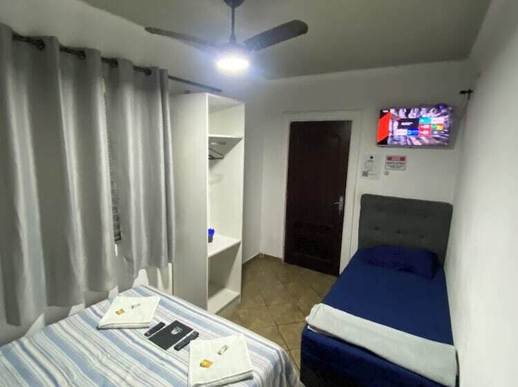 Hostel Anprado