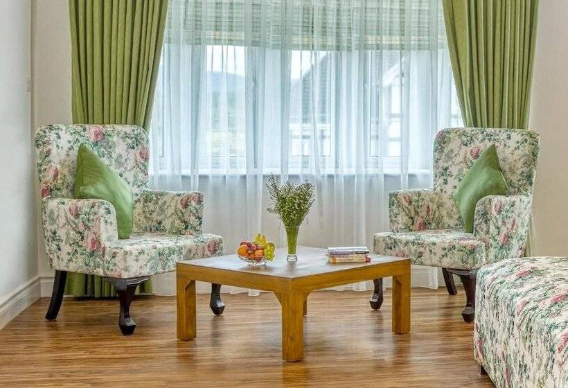 Hotel Winchester Little England