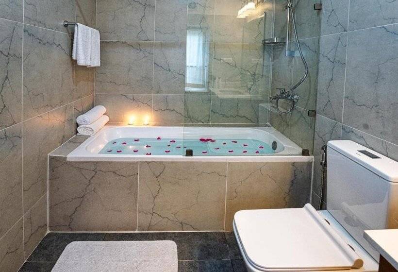 Hotel Winchester Little England