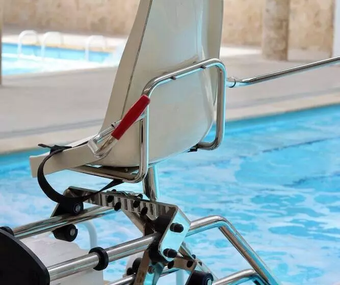 هتل Capsa Thermal Oasis