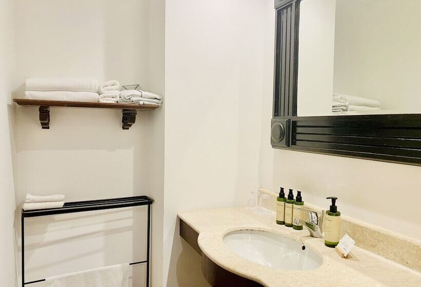 Iriomote Hotel By Hoshino Resorts