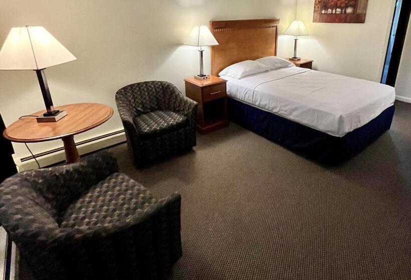 North Colony Motel And Cottages