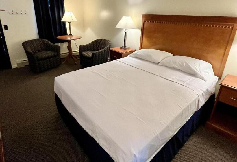 North Colony Motel And Cottages