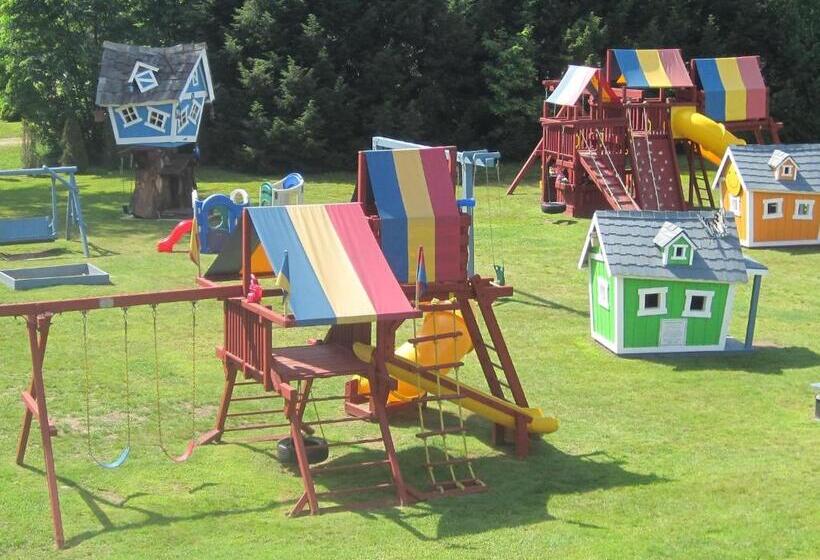 North Colony Motel And Cottages