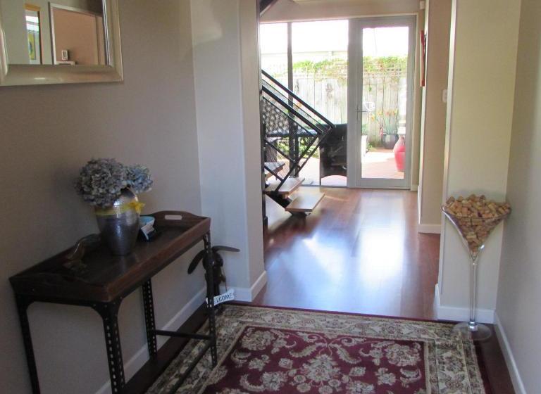 15 On Dillon Bed & Breakfast