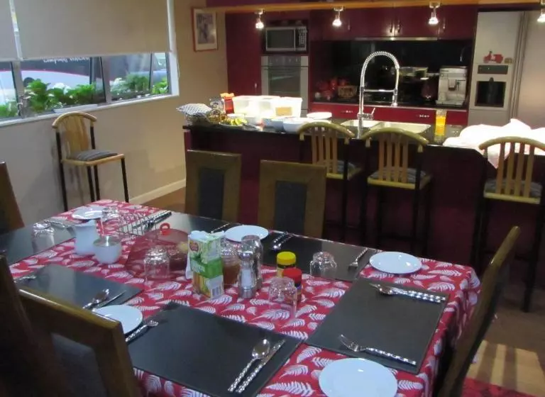 15 On Dillon Bed & Breakfast