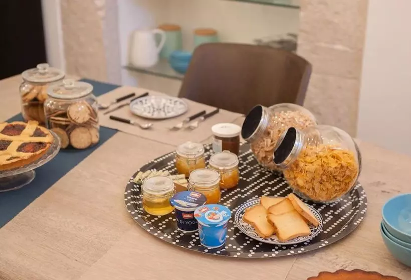 ベッドアンドブレックファースト Sotrani