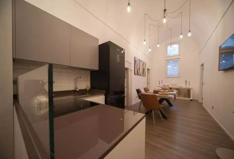 ベッドアンドブレックファースト Sotrani