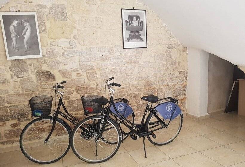 تختخواب و صبحانه Sotrani