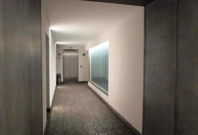 ホテル Armonik Suites By Casanevo