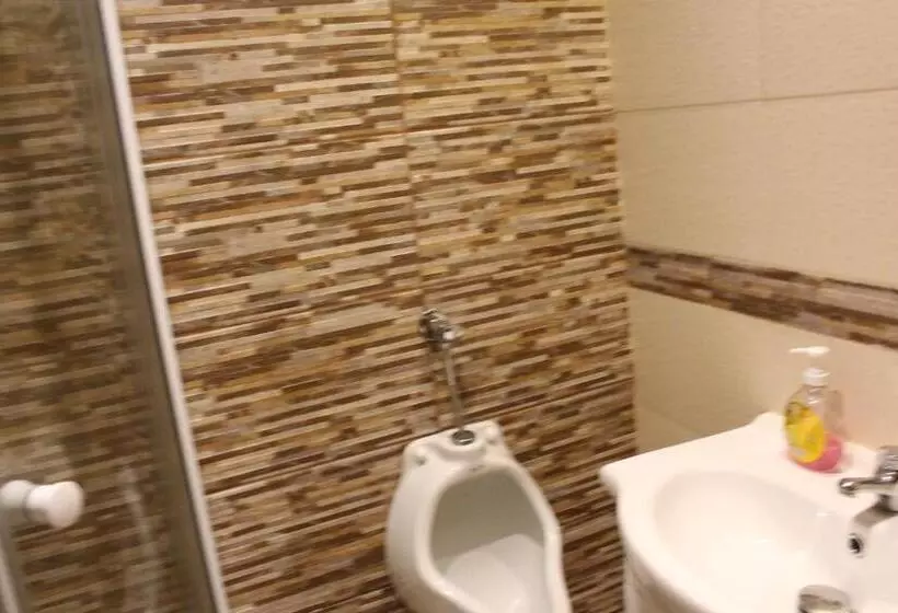 هتل Kennedy Guest House