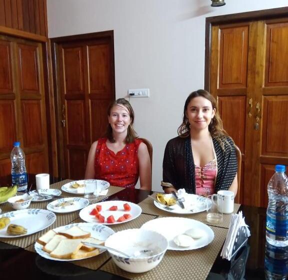 Hotel Kumarakom Wood Castle Serviced Appartments