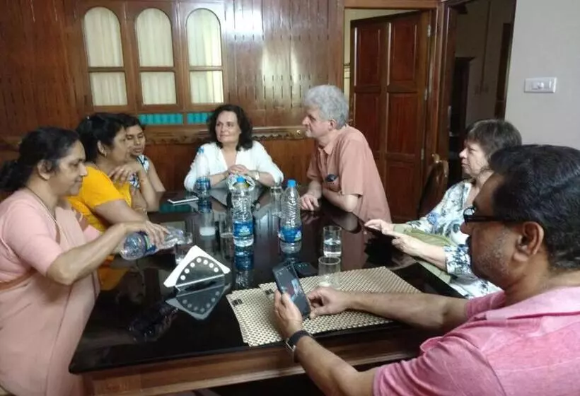 Hotelli Kumarakom Wood Castle Serviced Appartments