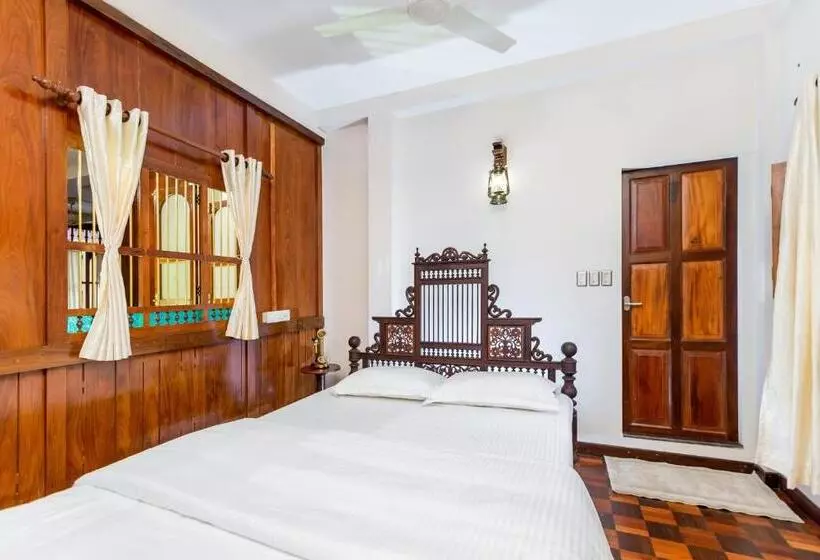 Hotelli Kumarakom Wood Castle Serviced Appartments