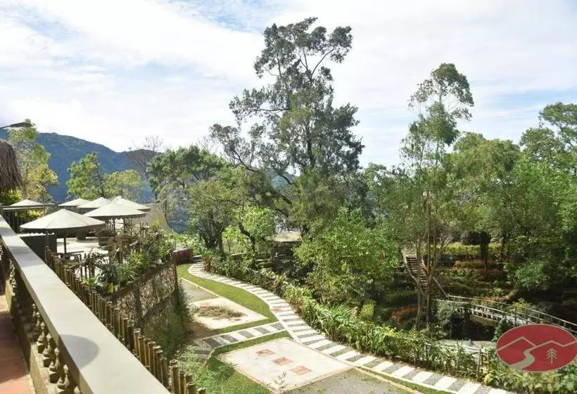 Skyland Garden Hotel And Resort