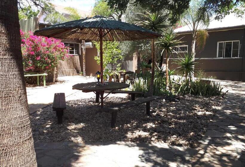 تختخواب و صبحانه Puccini House