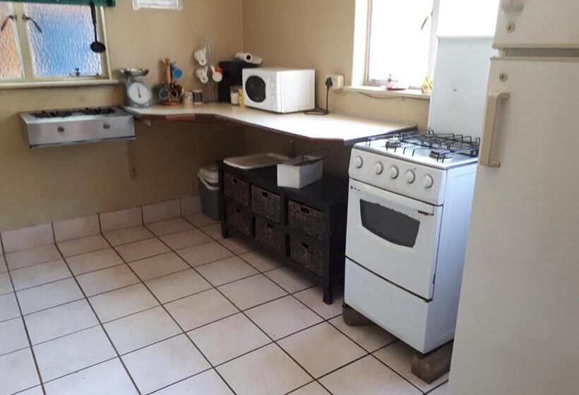 تختخواب و صبحانه Puccini House