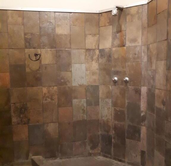 تختخواب و صبحانه Puccini House