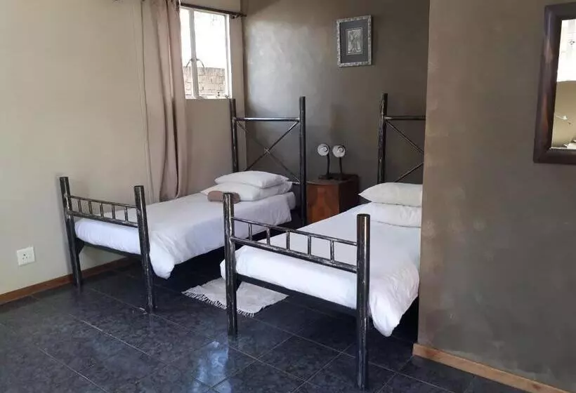 تختخواب و صبحانه Puccini House
