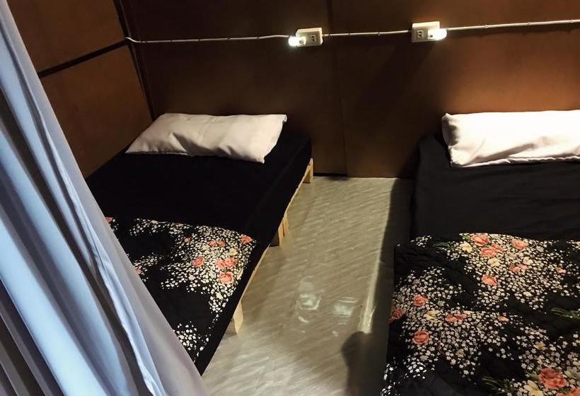 Hostelbed And Retreat Phitsanulok
