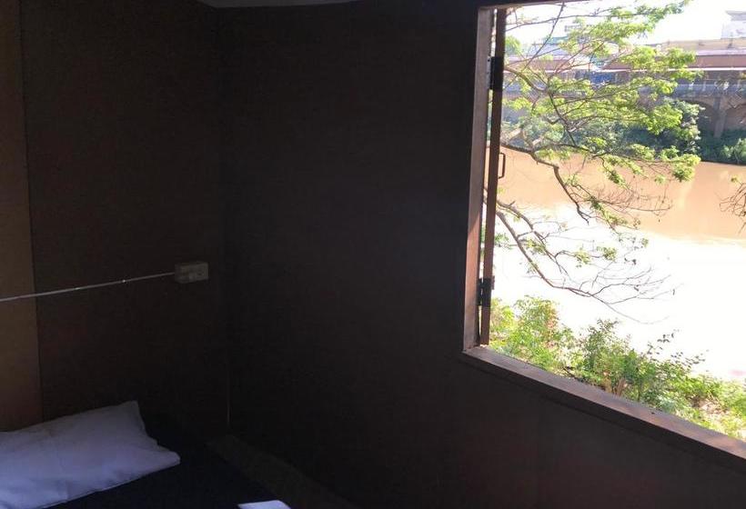 Hostelbed And Retreat Phitsanulok