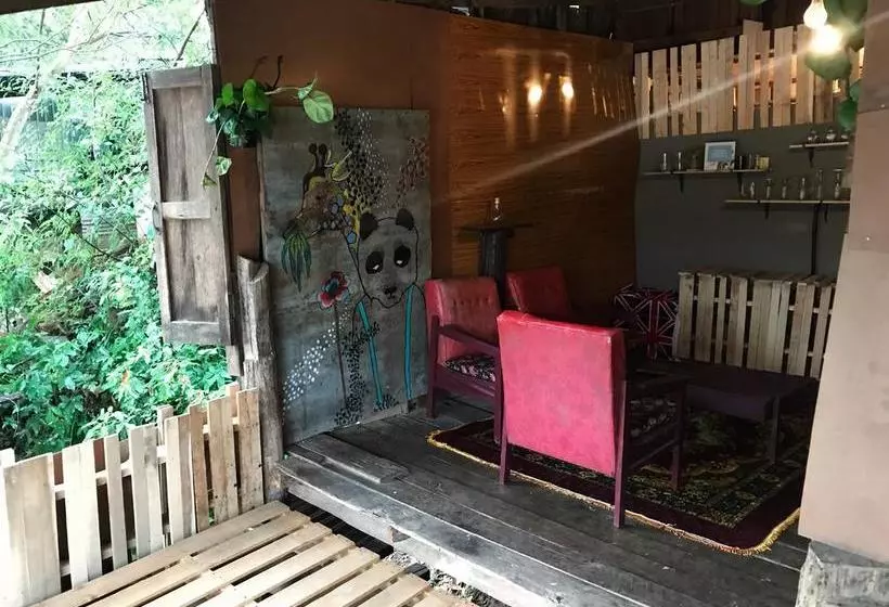 Hostelbed And Retreat Phitsanulok