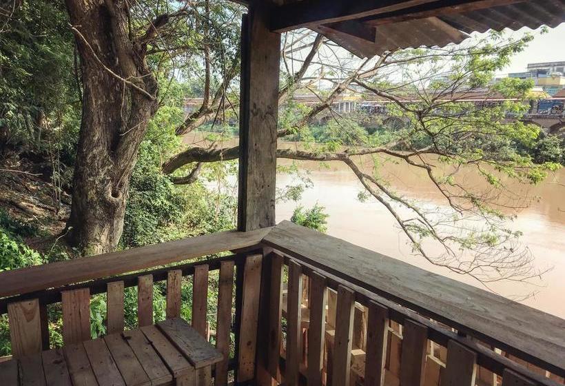 Hostelbed And Retreat Phitsanulok