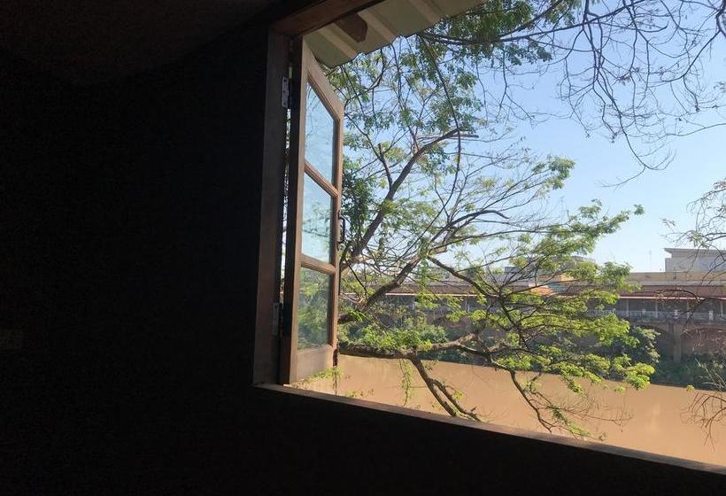 Hostelbed And Retreat Phitsanulok