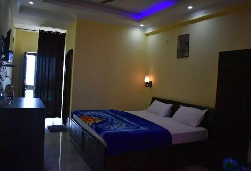 Hotel Himalayan View