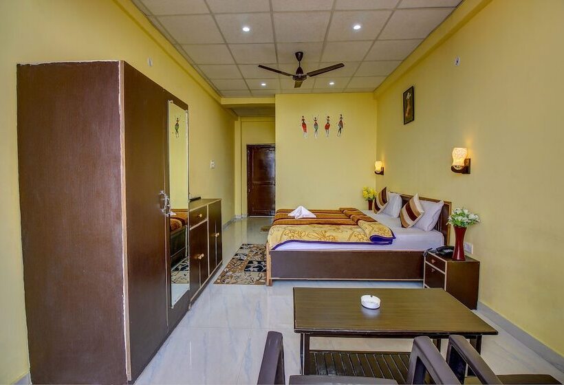 Hotell Himalayan View