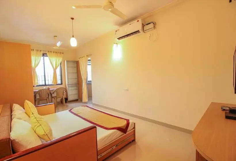 Hotelli Oyo 10304 Home Studio Benaulim Beach