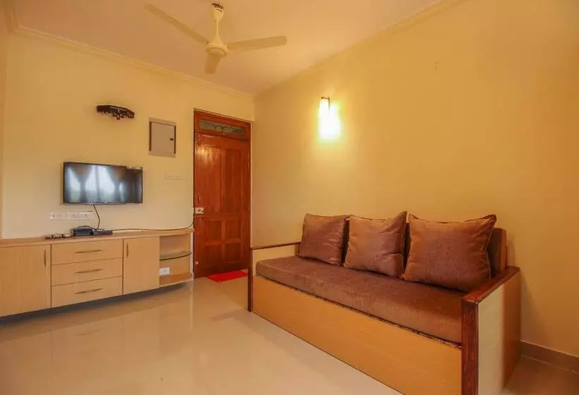 Hotelli Oyo 10304 Home Studio Benaulim Beach