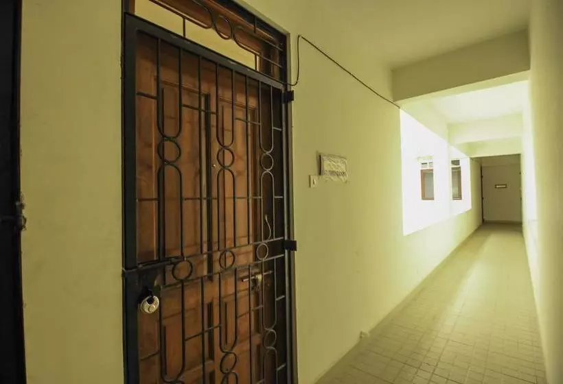 Hotelli Oyo 10304 Home Studio Benaulim Beach