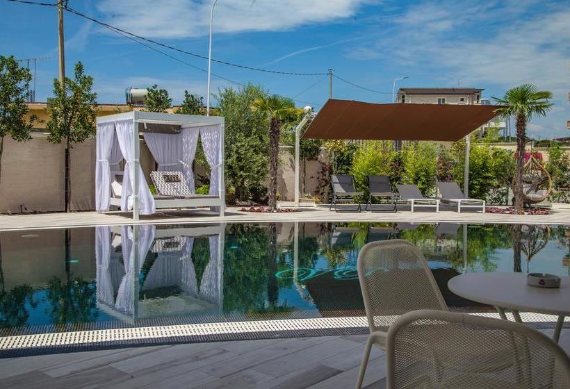 هتل Villa Pascucci