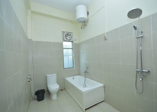 مُتل Hpaan River View