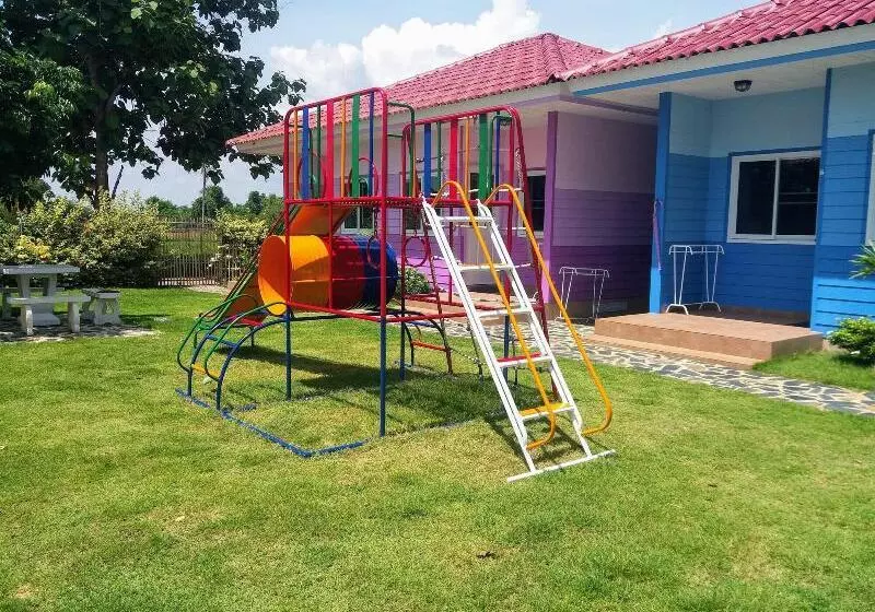 استراحتگاه Rungnara Pool Villa