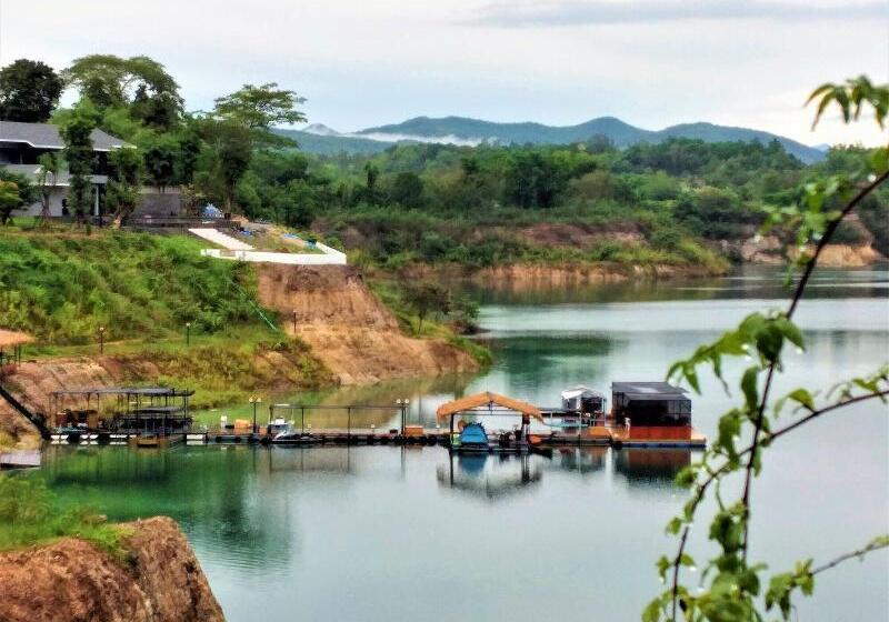 منتجع Rungnara Pool Villa